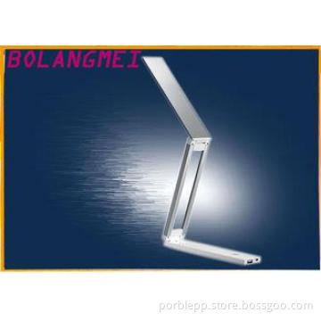 Modern 7w Eye Protection Metal LED Table Lamp / Battery Ope